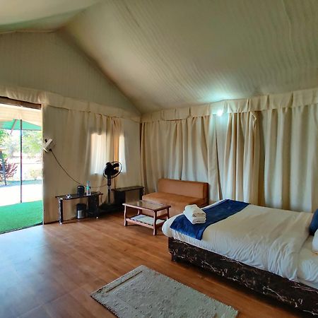 Amigos Lake Resort-Igatpuri, Maharashtra Ngoại thất bức ảnh