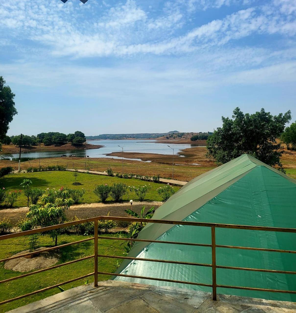 Amigos Lake Resort-Igatpuri, Maharashtra Ngoại thất bức ảnh
