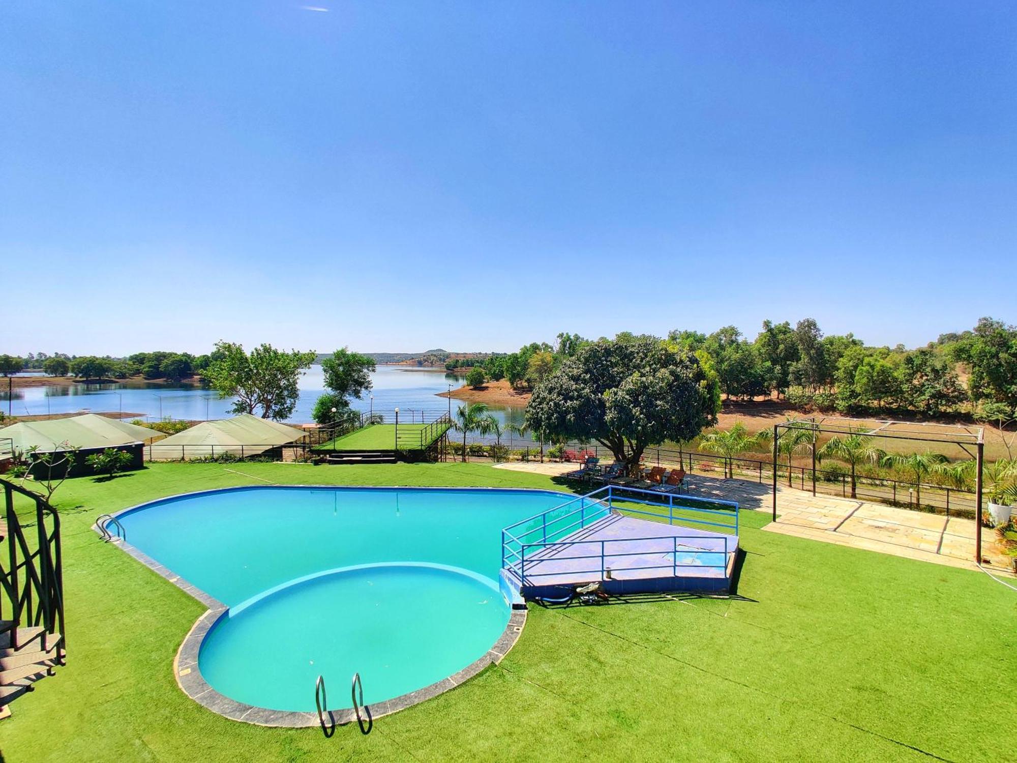 Amigos Lake Resort-Igatpuri, Maharashtra Ngoại thất bức ảnh