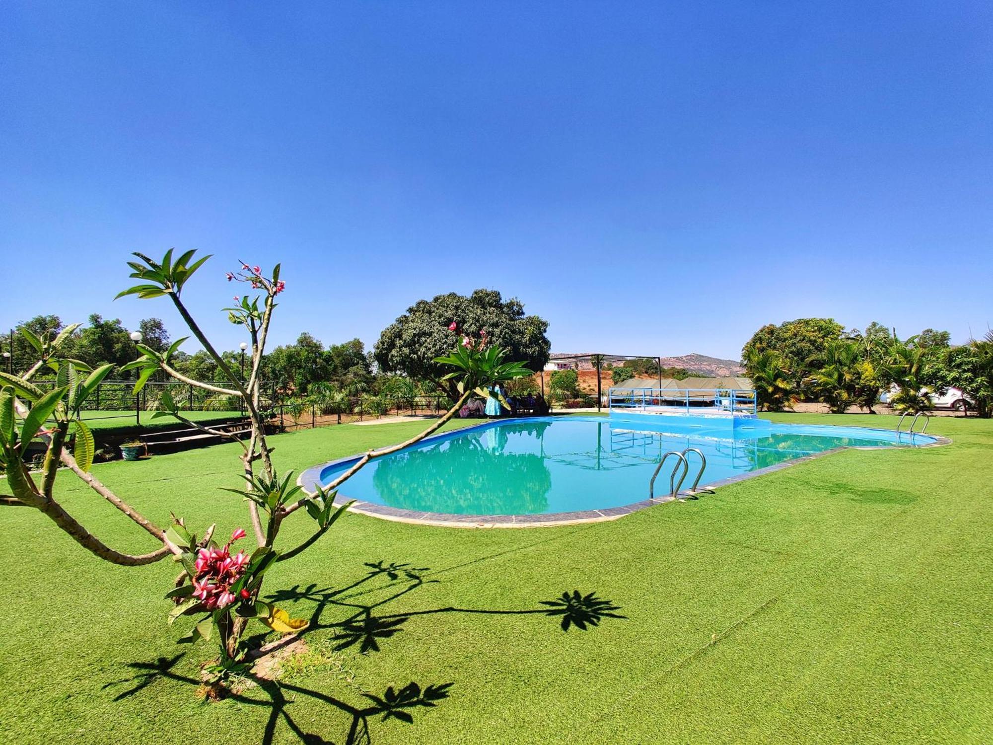 Amigos Lake Resort-Igatpuri, Maharashtra Ngoại thất bức ảnh